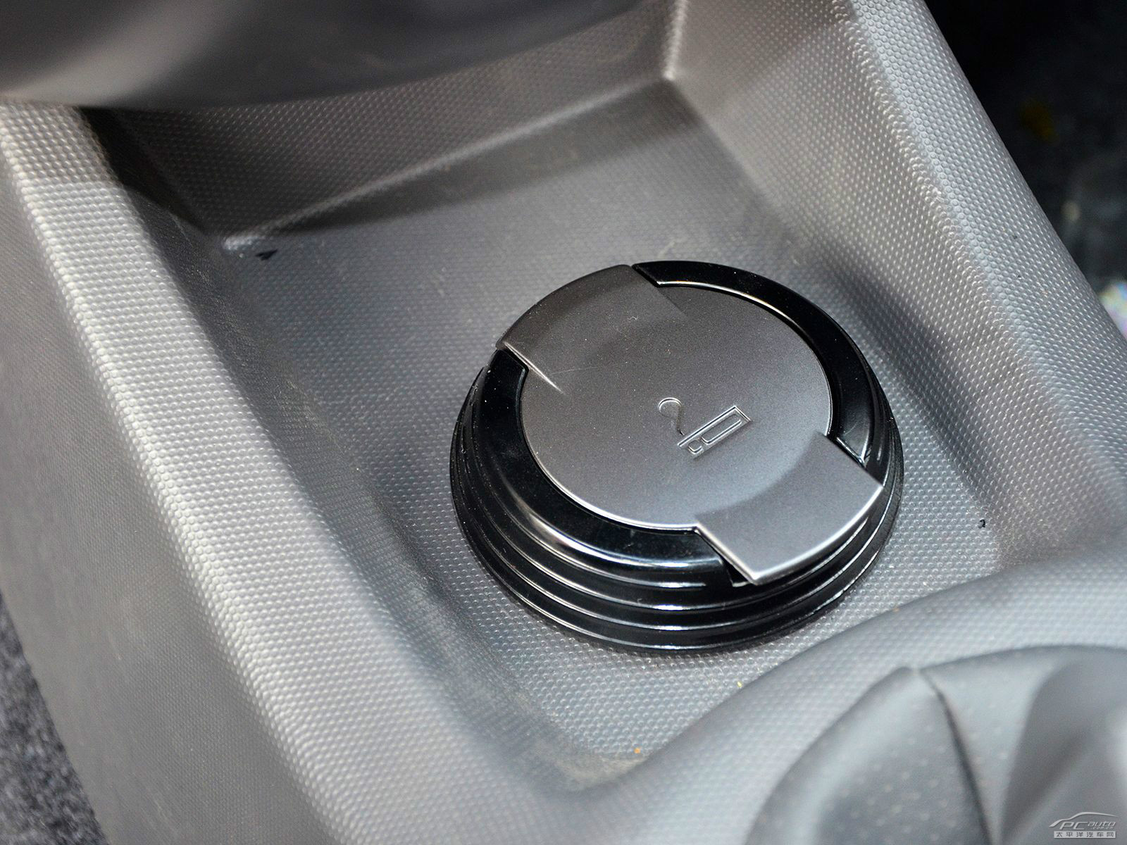 瑞麒X1內(nèi)飾高清大圖