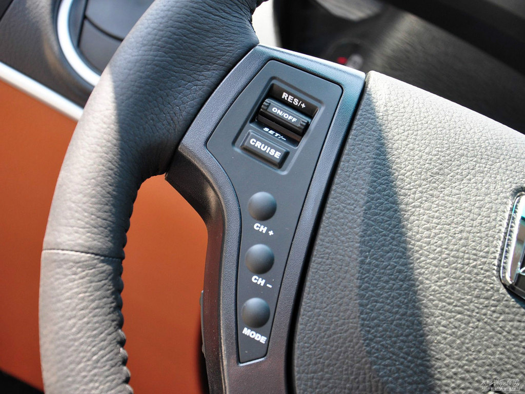 {ǽݴ7 SUV(ni)DƬ