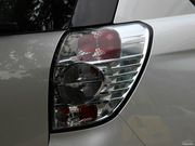 2012款 2.4L 自動(dòng)兩驅(qū)城市版 5座 2012款 2.4L 自動(dòng)兩驅(qū)城市版 5座