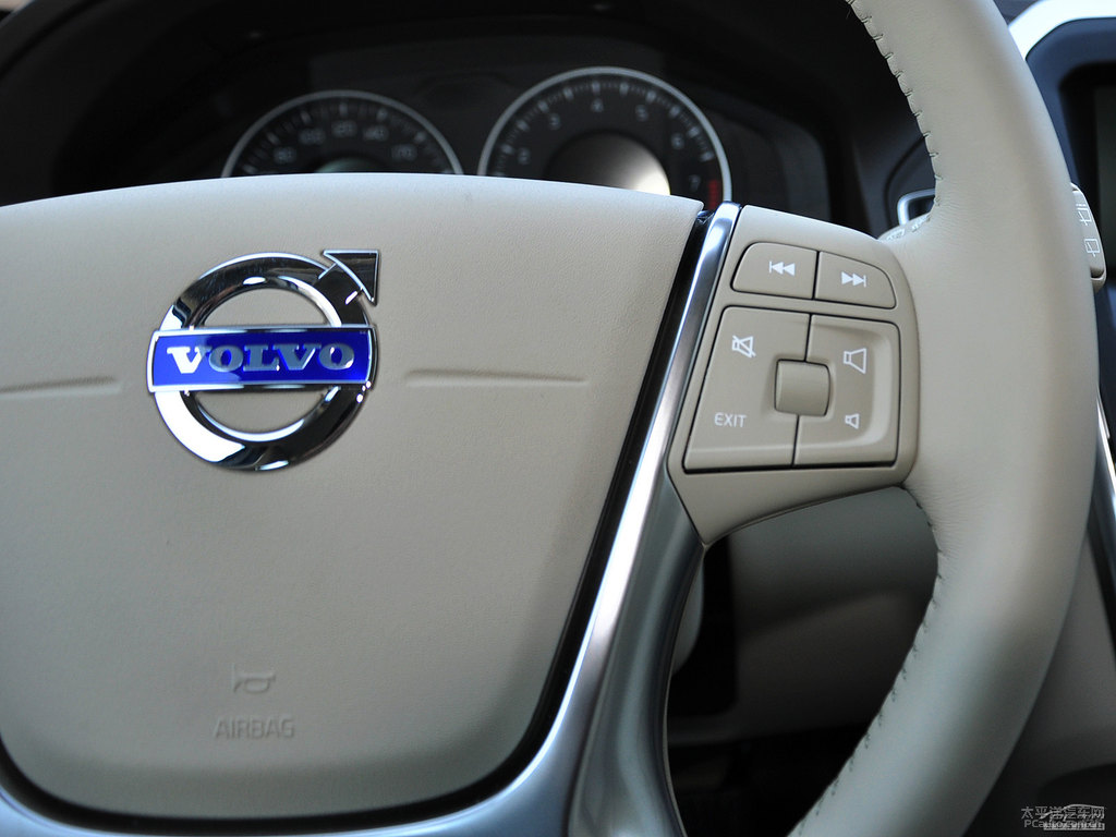 ѩ֠XC60(M)(ni)DƬ