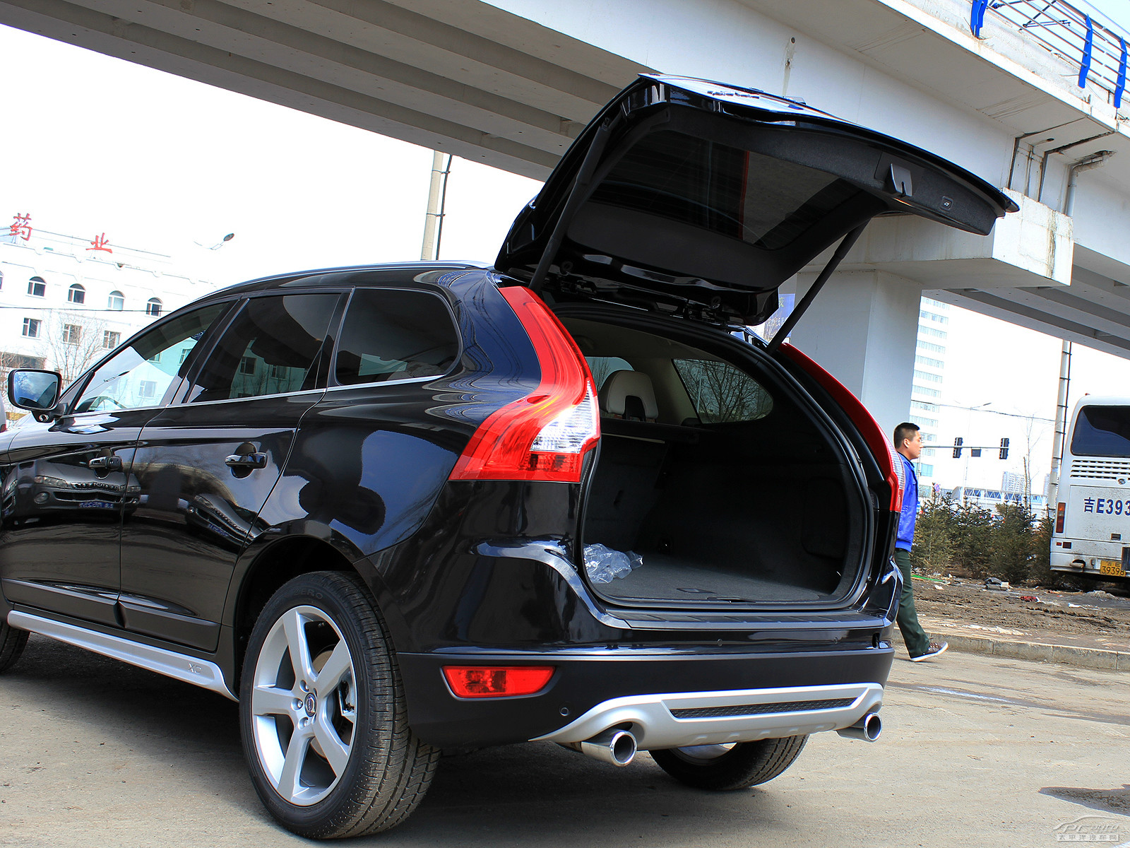 沃爾沃XC60(進口)空間高清大圖