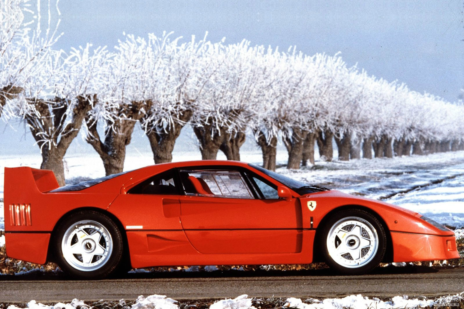 法拉利ENZO圖解高清大圖