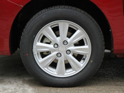 2012款 1.5L MT 尊貴型 2012款 1.5L MT 尊貴型