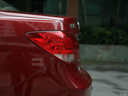 2012款 1.5L MT 尊貴型 2012款 1.5L MT 尊貴型