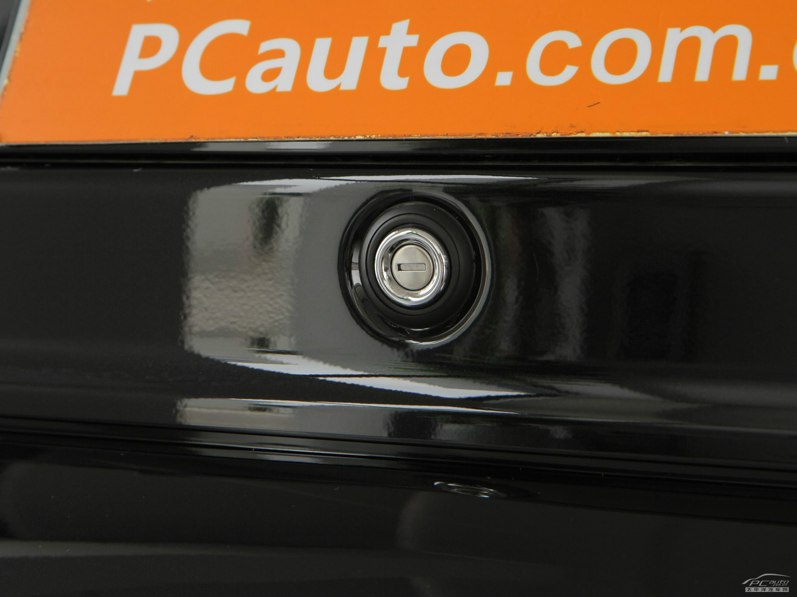 桑塔納志俊外觀高清大圖