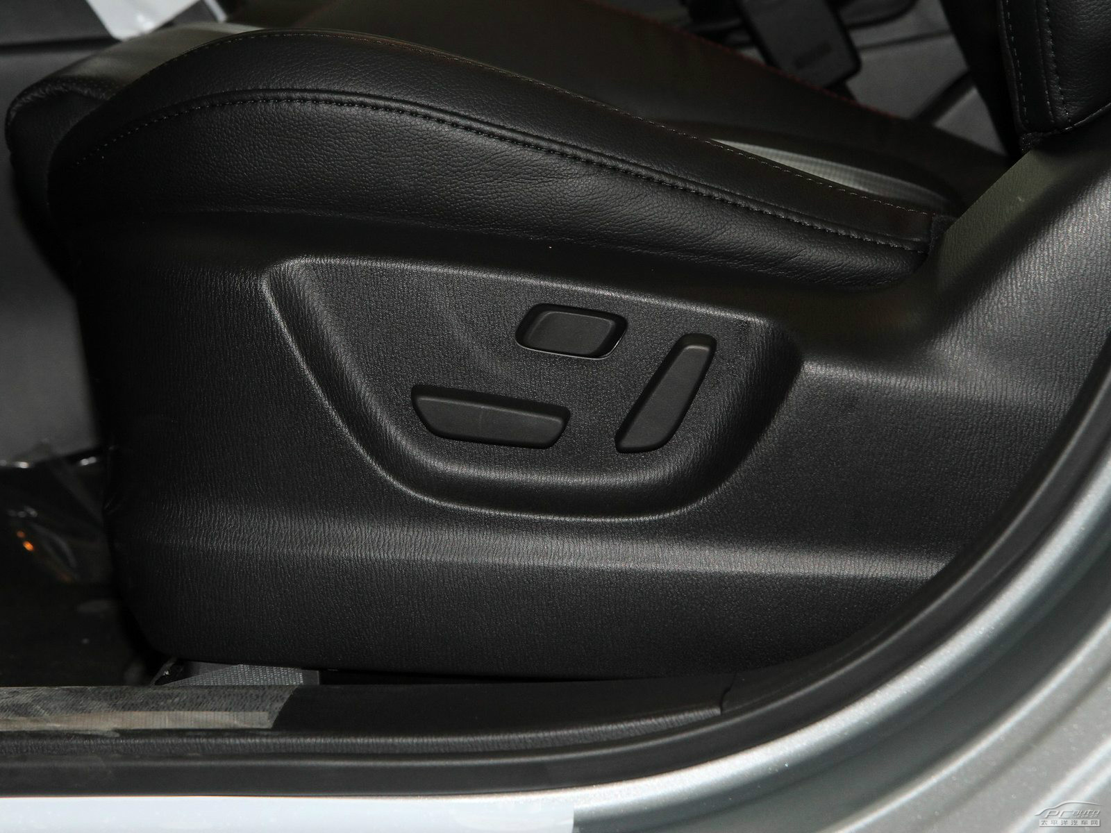 馬自達(dá)CX-5(海外)內(nèi)飾高清大圖