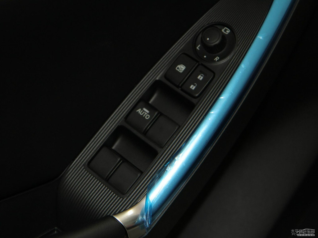 R_CX-5()܇(ni)DƬ