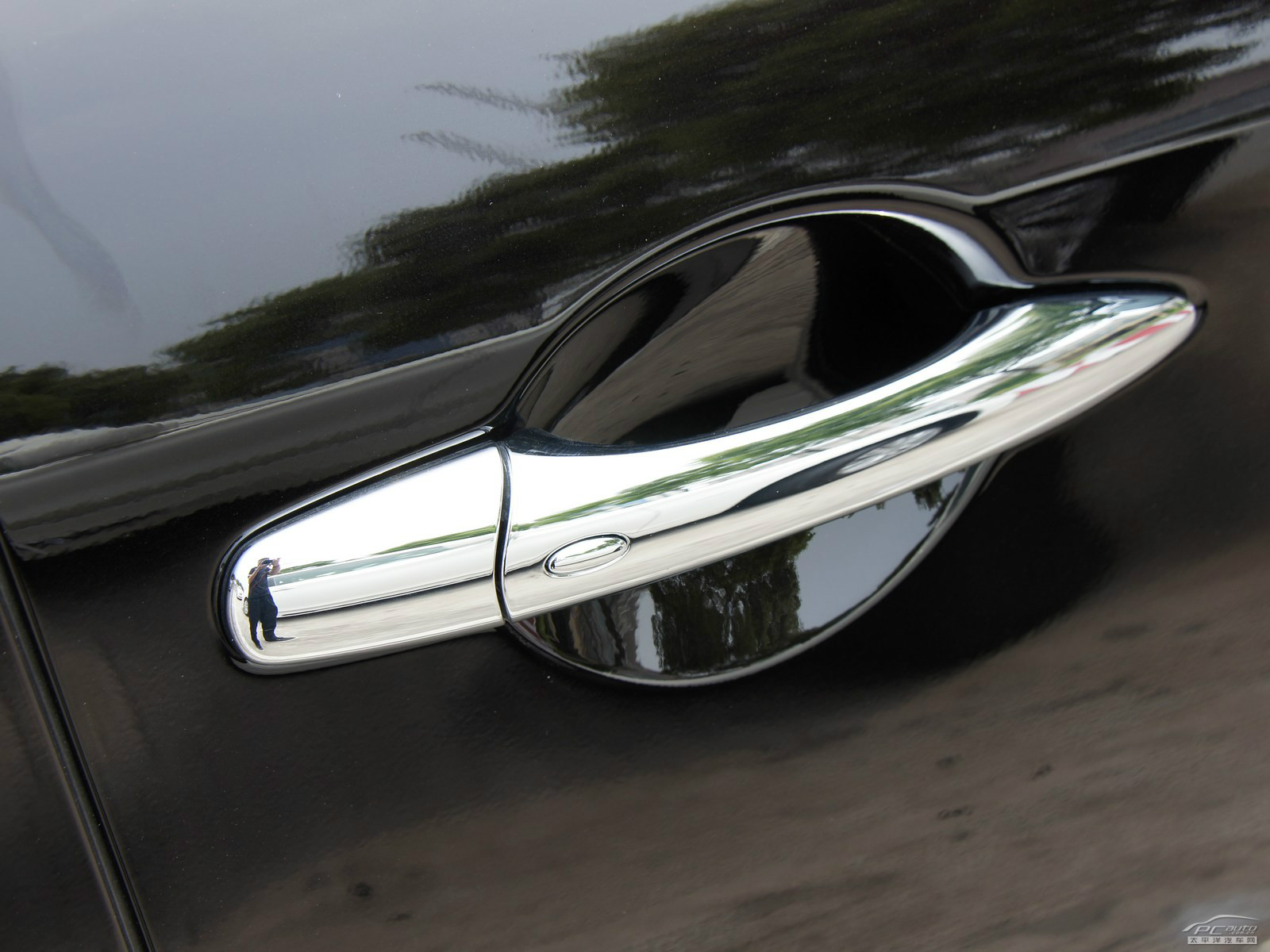 英菲尼迪M外觀高清大圖