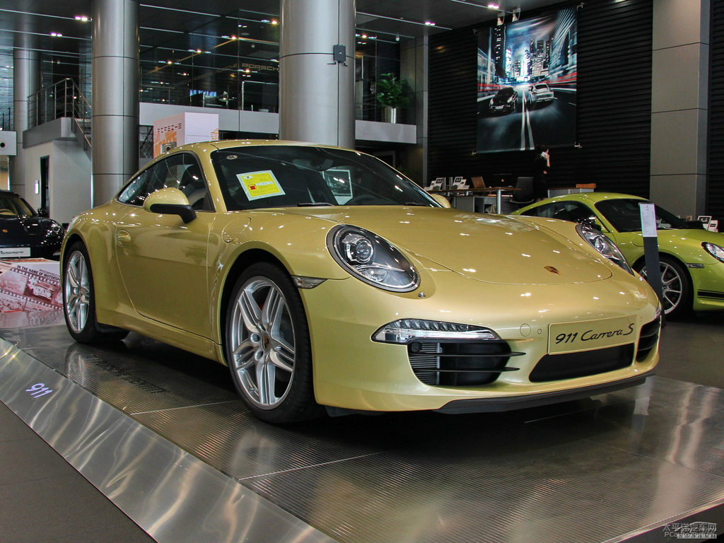 檸檬金保時捷911整車外觀外觀圖片