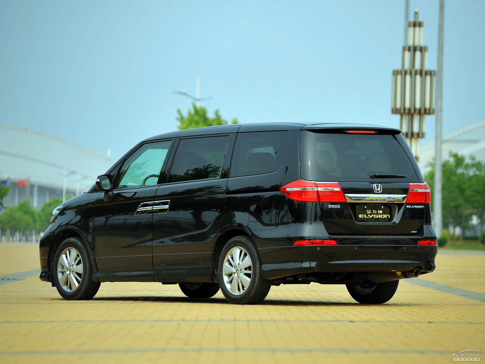 艾力紳外觀高清大圖