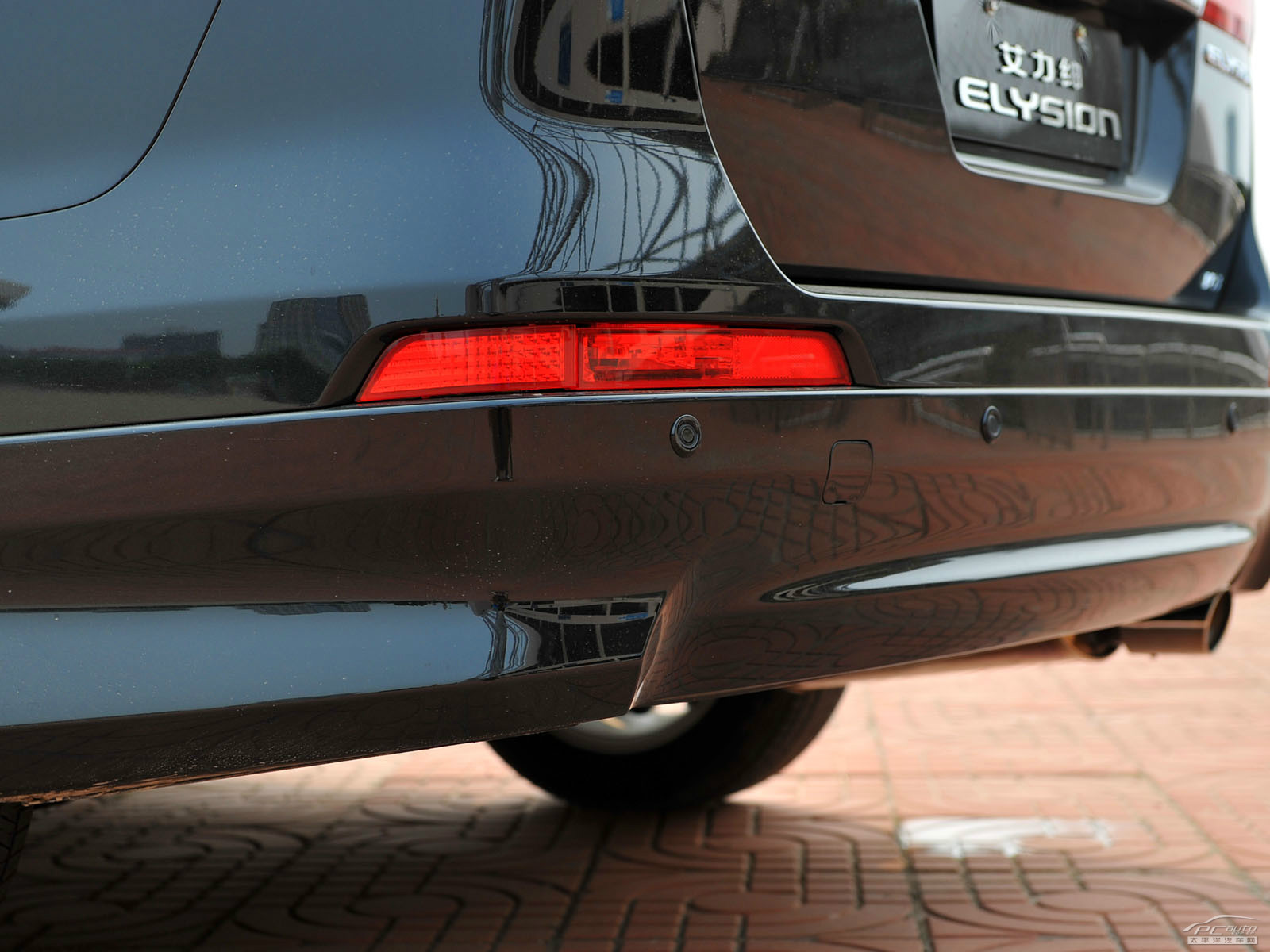 艾力紳外觀高清大圖