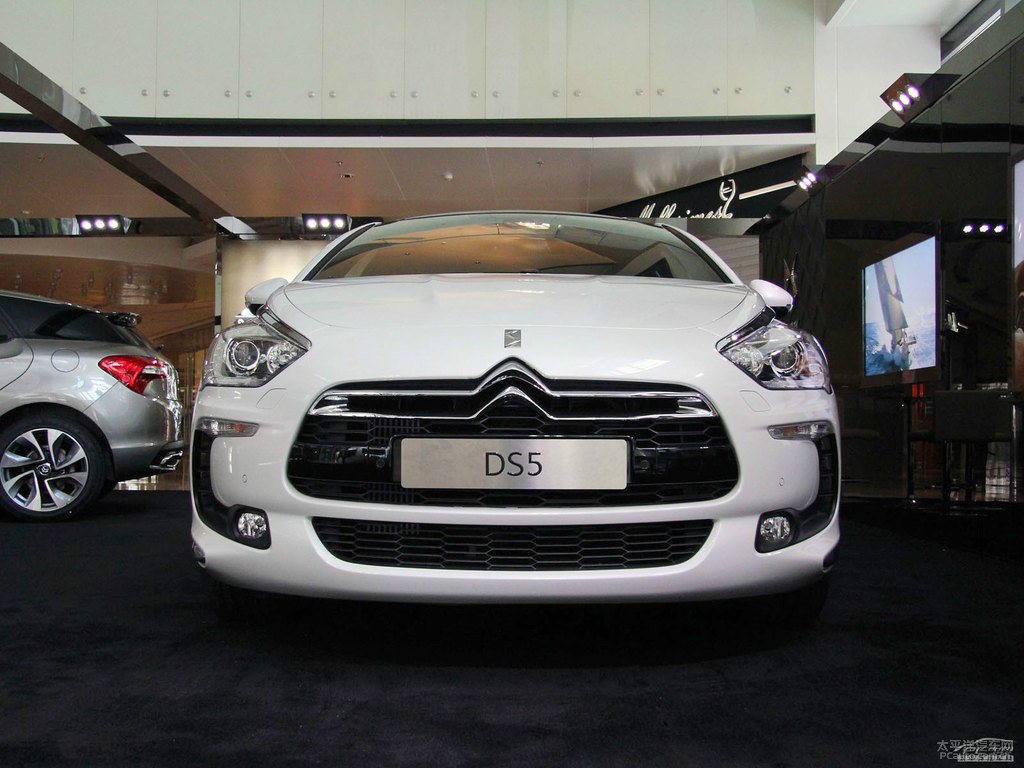 DS 5(M(jn))܇^^DƬ