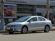 2012款 1.8L 自動(dòng)擋 2012款 1.8L 自動(dòng)擋