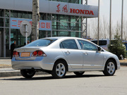 2012款 1.8L 自動(dòng)擋 2012款 1.8L 自動(dòng)擋
