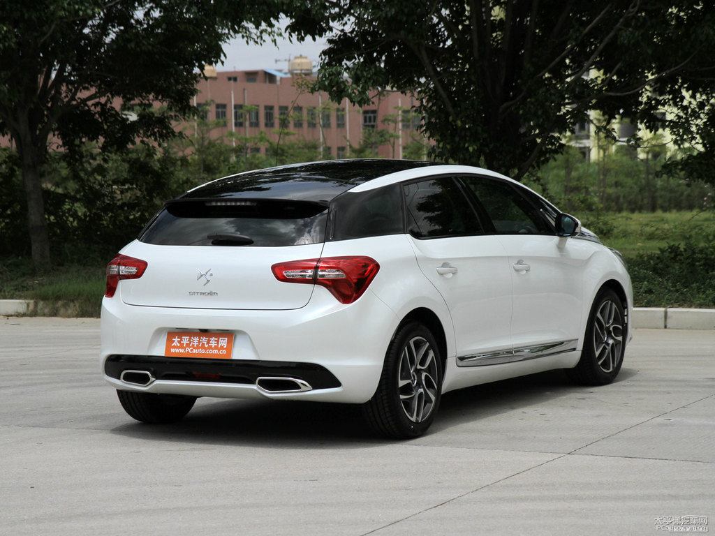 DS 5(M(jn))܇^^DƬ