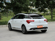2012款 1.6T 尊享版 2012款 1.6T 尊享版
