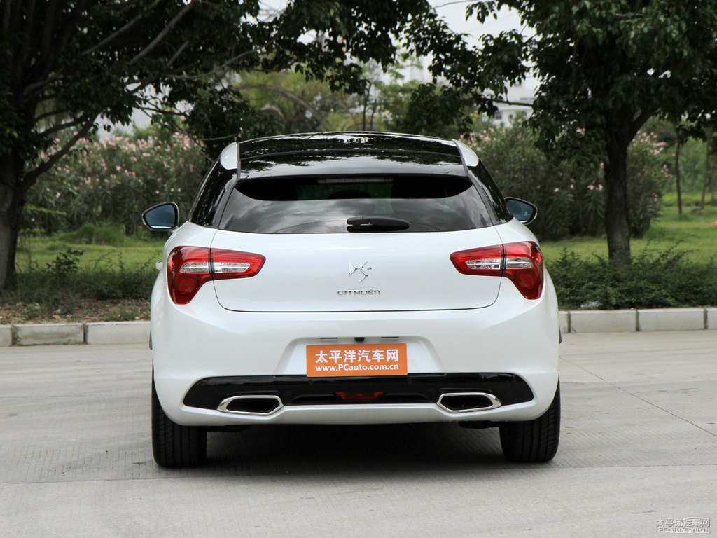 DS 5(M)܇^^DƬ