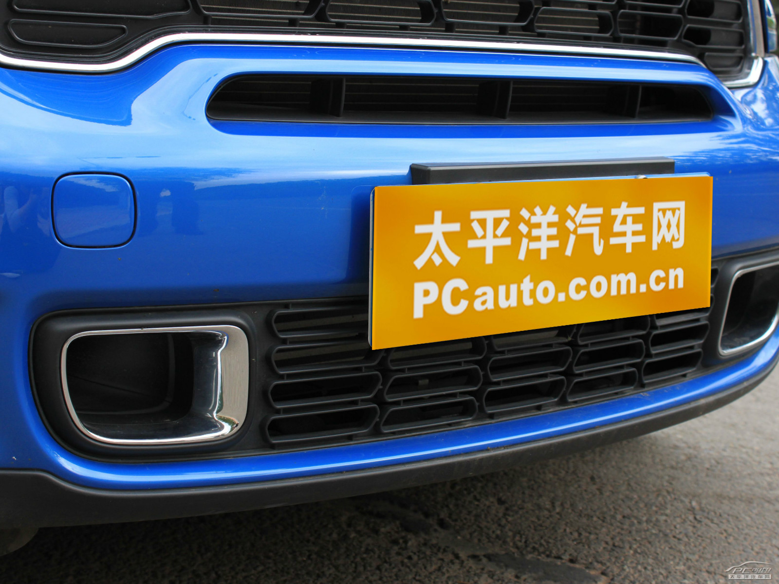 MINI COUNTRYMAN外觀高清大圖