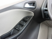 2012  1.6L Ԅm 2012  1.6L Ԅm