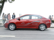 2012款 1.5L AT 旗艦版 2012款 1.5L AT 旗艦版