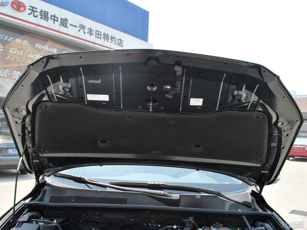 黑云母色RAV4榮放其它細(xì)節(jié)圖片
