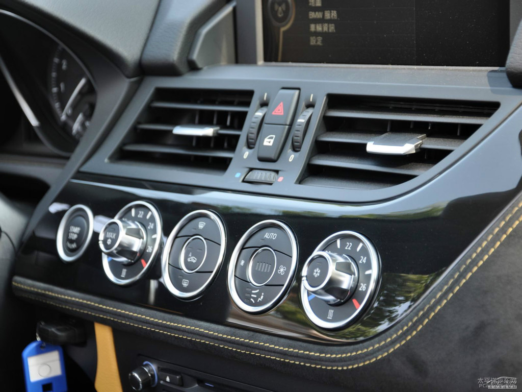 ѩɽ׌RZ4п؃(ni)DƬ