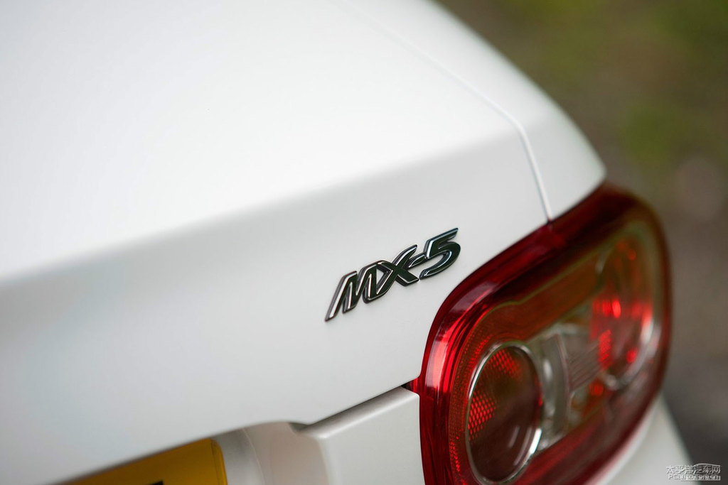 R_MX-5DƬ