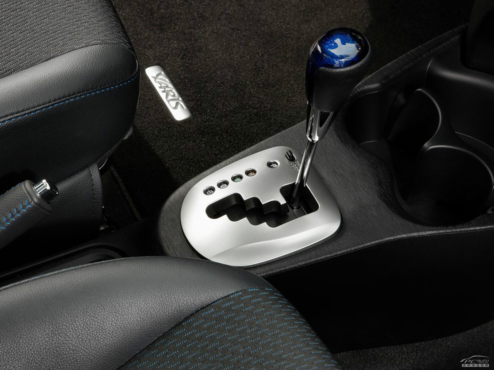 豐田Yaris內(nèi)飾高清大圖