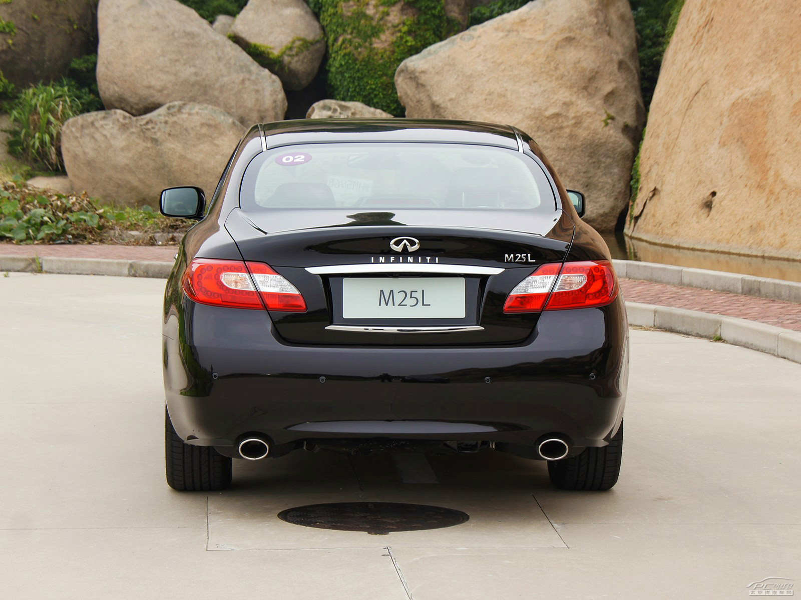 英菲尼迪M外觀高清大圖