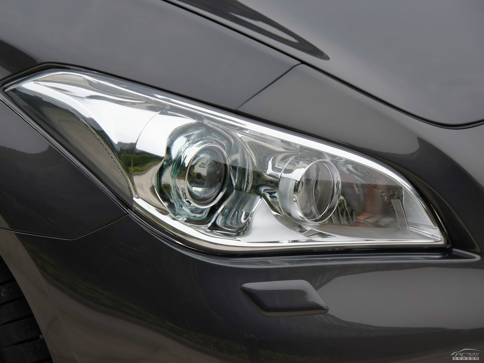 英菲尼迪M外觀高清大圖