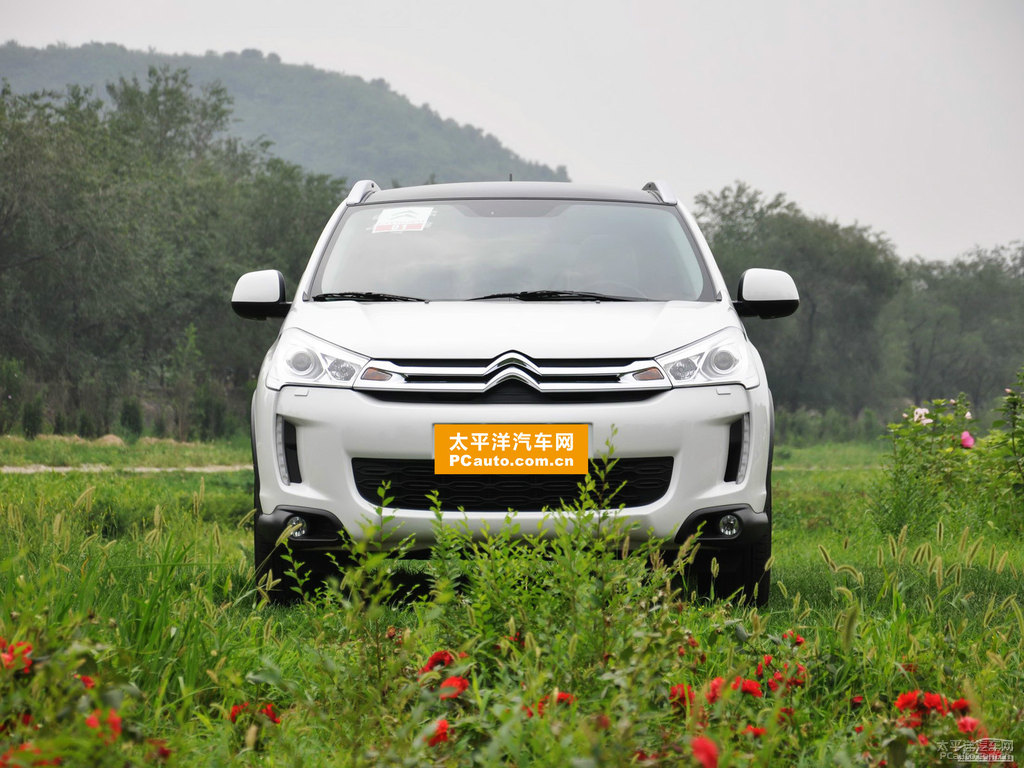 ѩFC4 AIRCROSS(M)^DƬ