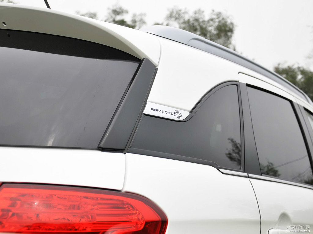 ѩFC4 AIRCROSS(M(jn))^DƬ