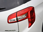 2012款 2.0L 四驅(qū)豪華版 2012款 2.0L 四驅(qū)豪華版