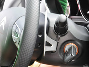 2012款 2.0L 四驅(qū)豪華版 2012款 2.0L 四驅(qū)豪華版