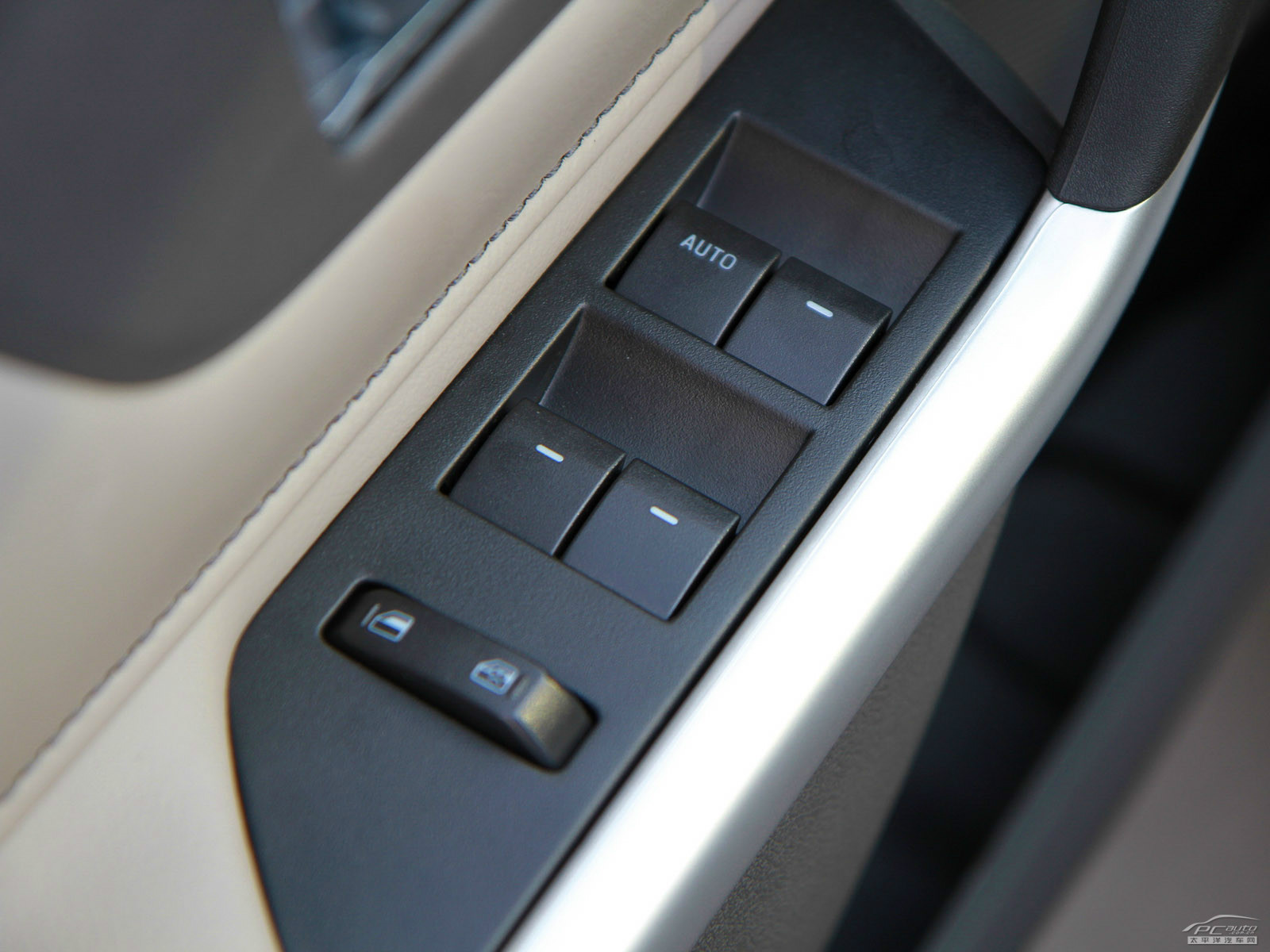 銳界(進口)內(nèi)飾高清大圖