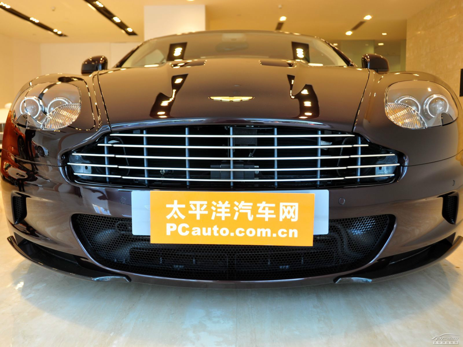 阿斯頓·馬丁DBS外觀高清大圖