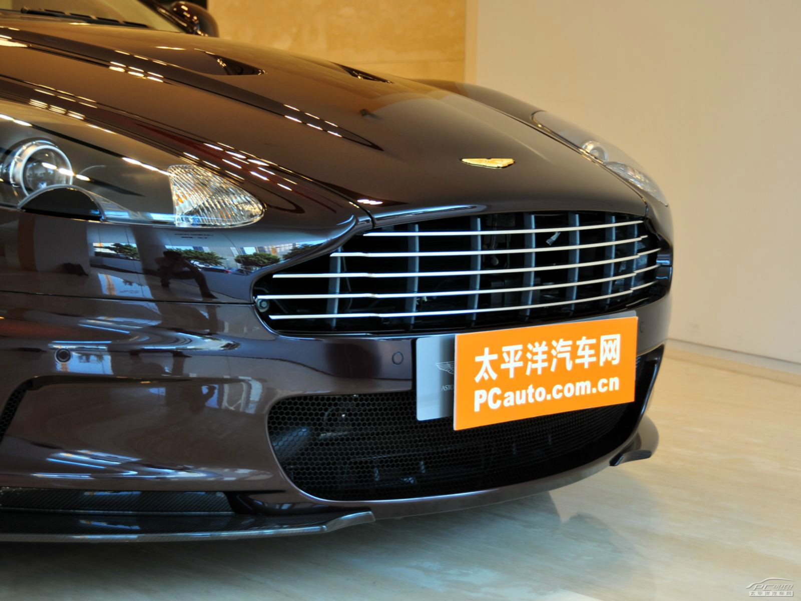 阿斯頓·馬丁DBS外觀高清大圖