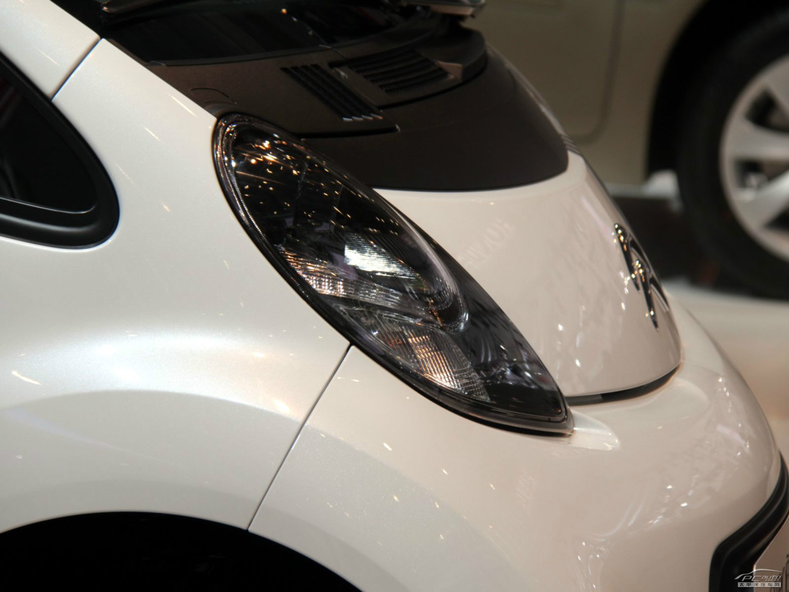 雪鐵龍C-ZERO外觀高清大圖