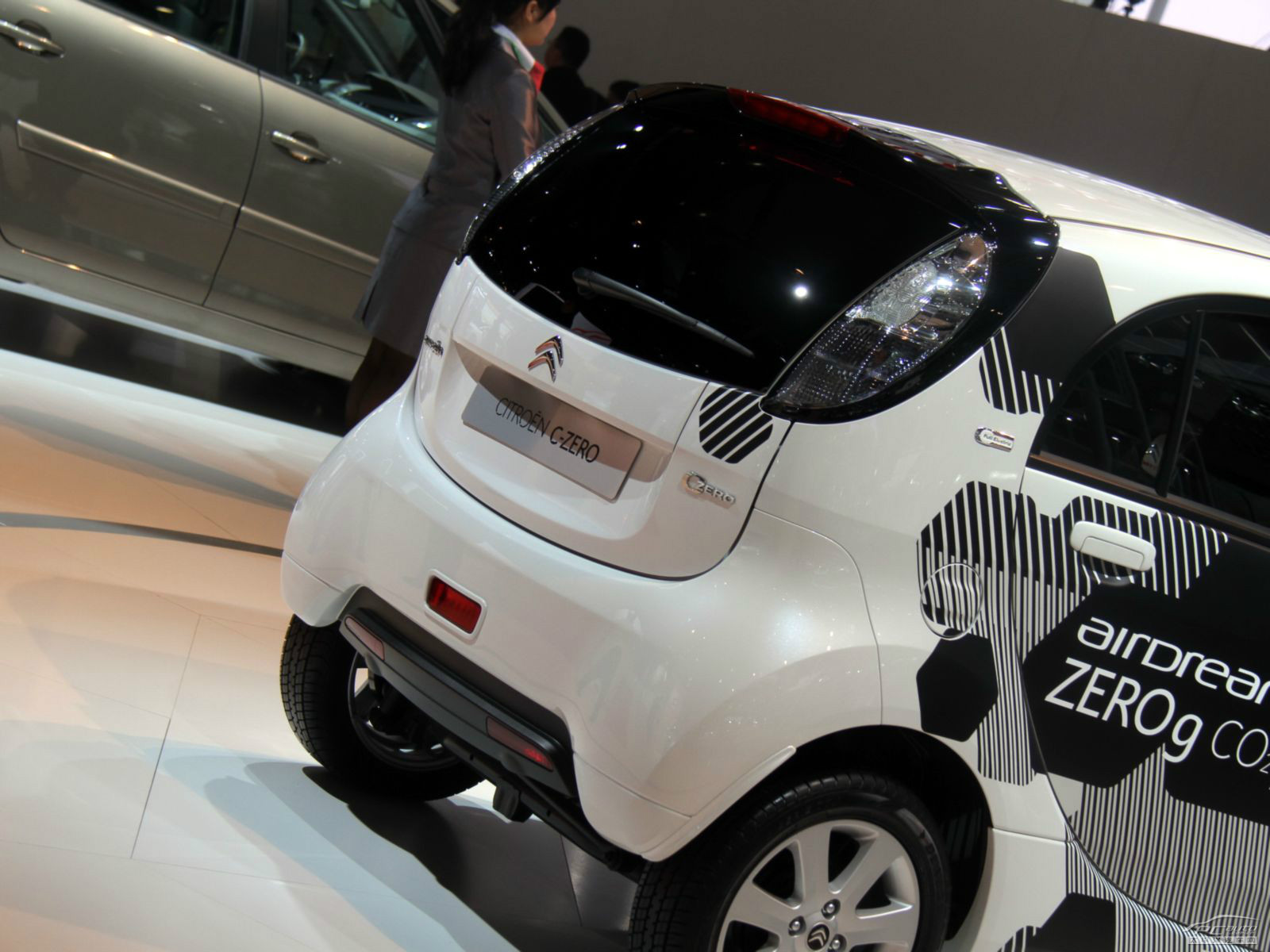 雪鐵龍C-ZERO外觀高清大圖