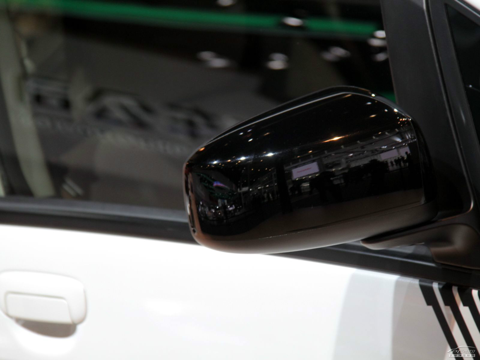 雪鐵龍C-ZERO外觀高清大圖