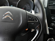 2012款 2.0L 四驅(qū)豪華版 2012款 2.0L 四驅(qū)豪華版