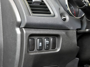 2012款 2.0L 四驅(qū)豪華版 2012款 2.0L 四驅(qū)豪華版