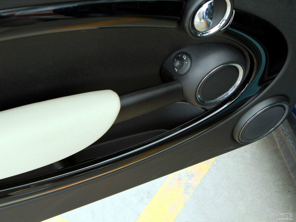 W{(ln)MINI COUPE܇(ni)DƬ