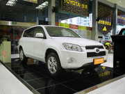 2011款 2.0L AT 四驅(qū)版 2011款 2.0L AT 四驅(qū)版