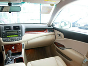 2012款 2.5L Royal 真皮版 2012款 2.5L Royal 真皮版