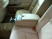 2012款 2.5L Royal 真皮版 2012款 2.5L Royal 真皮版