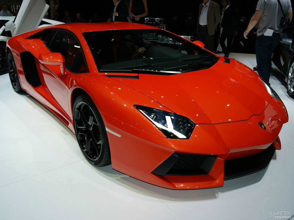 Aventador整車外觀外觀圖片