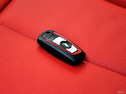 2013款 328i 運(yùn)動(dòng)設(shè)計(jì)套裝 2013款 328i 運(yùn)動(dòng)設(shè)計(jì)套裝