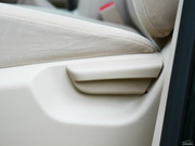 2012款 4.0L GX-R 自動 2012款 4.0L GX-R 自動