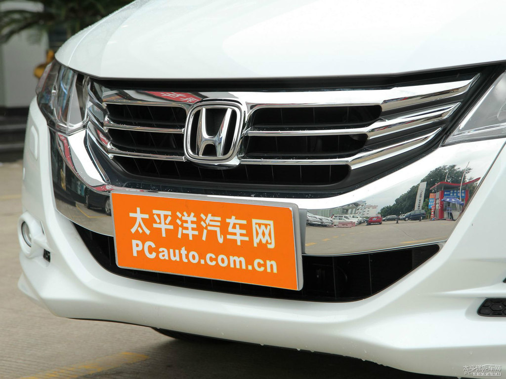 珍珠白奧德賽車頭外觀圖片